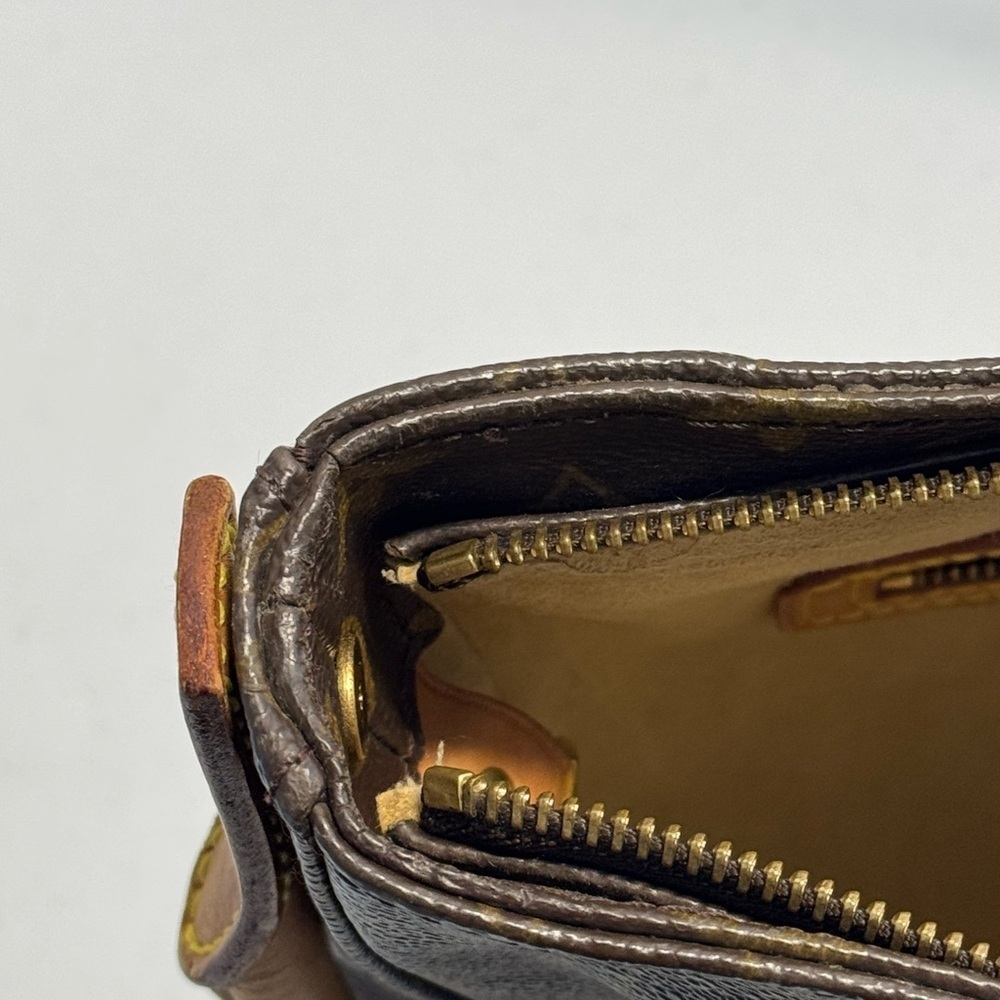 Louis Vuitton Brown Monogram Looping Shoulder Bag - Picture 14 of 15